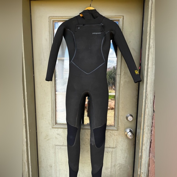 Patagonia Yulex R3 wetsuit for women’s. - Picture 2 of 5
